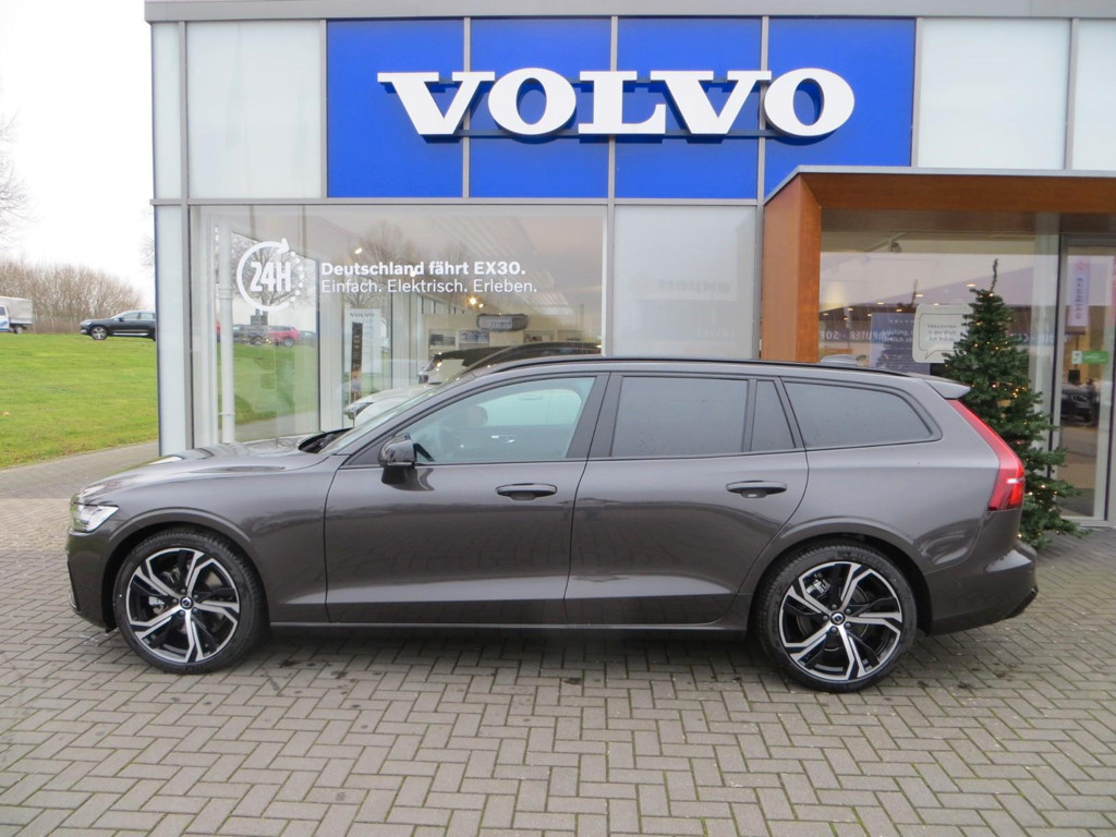 Volvo V60 Plus Dark
