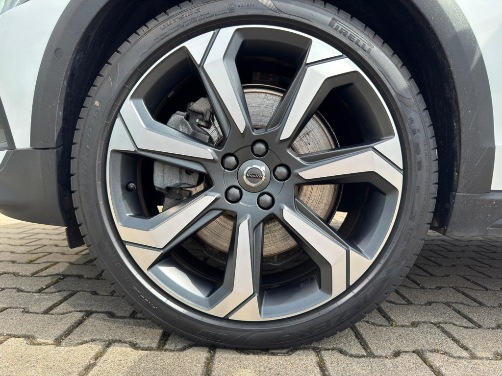 Volvo V60 Cross Country