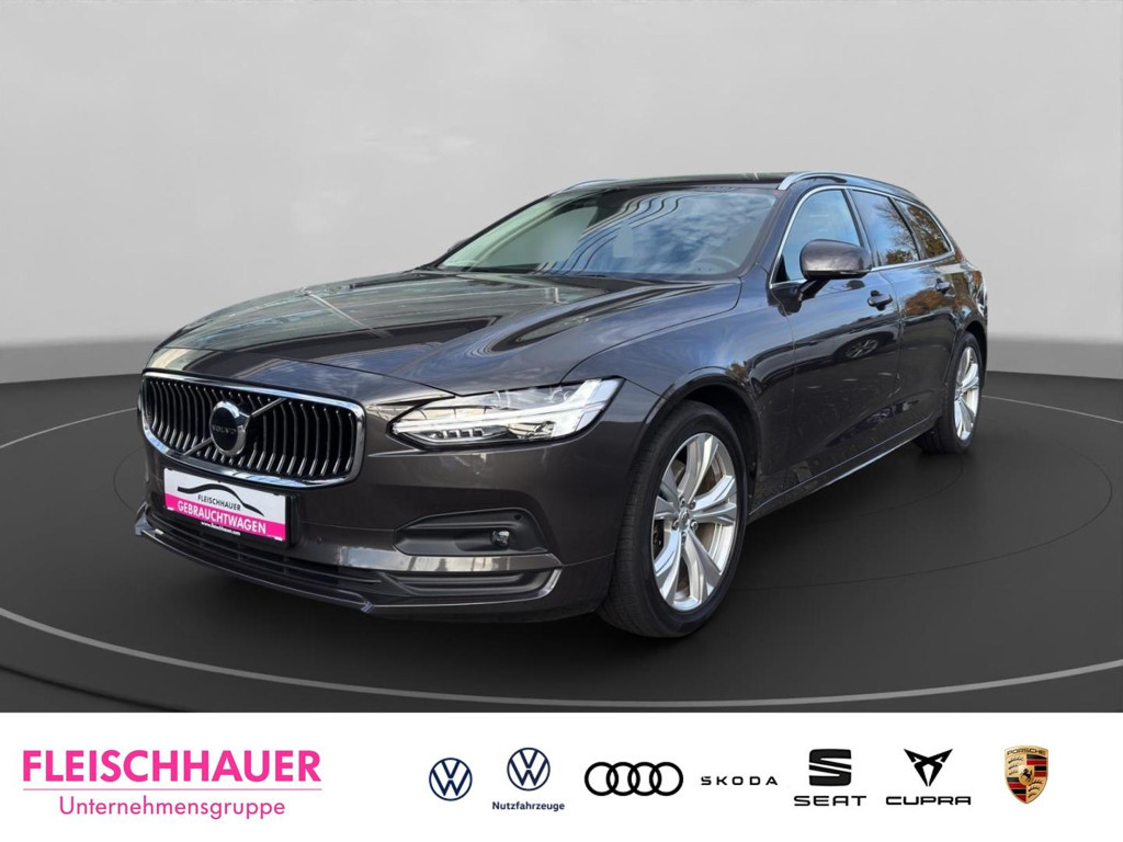 Volvo V90 Momentum