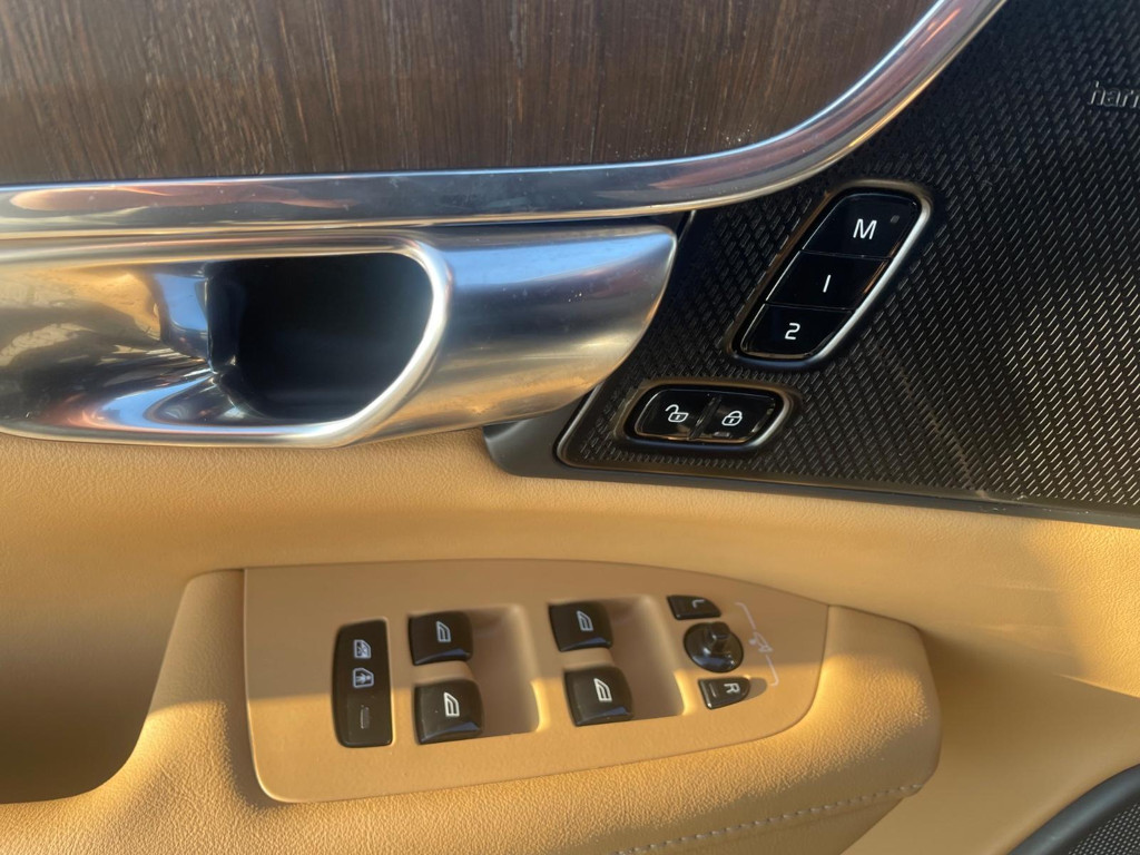 Volvo V90 Cross Country