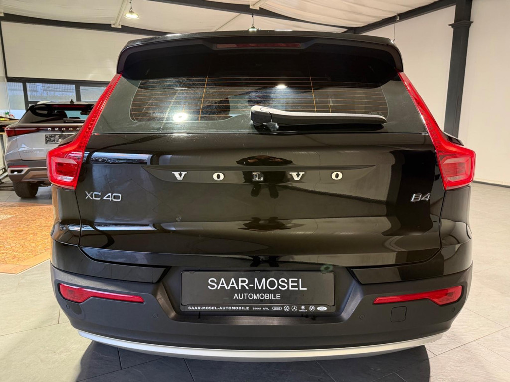 Volvo XC40 Momentum
