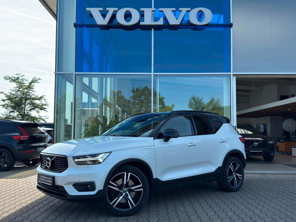 Volvo XC40 R-Design T5 Recharge