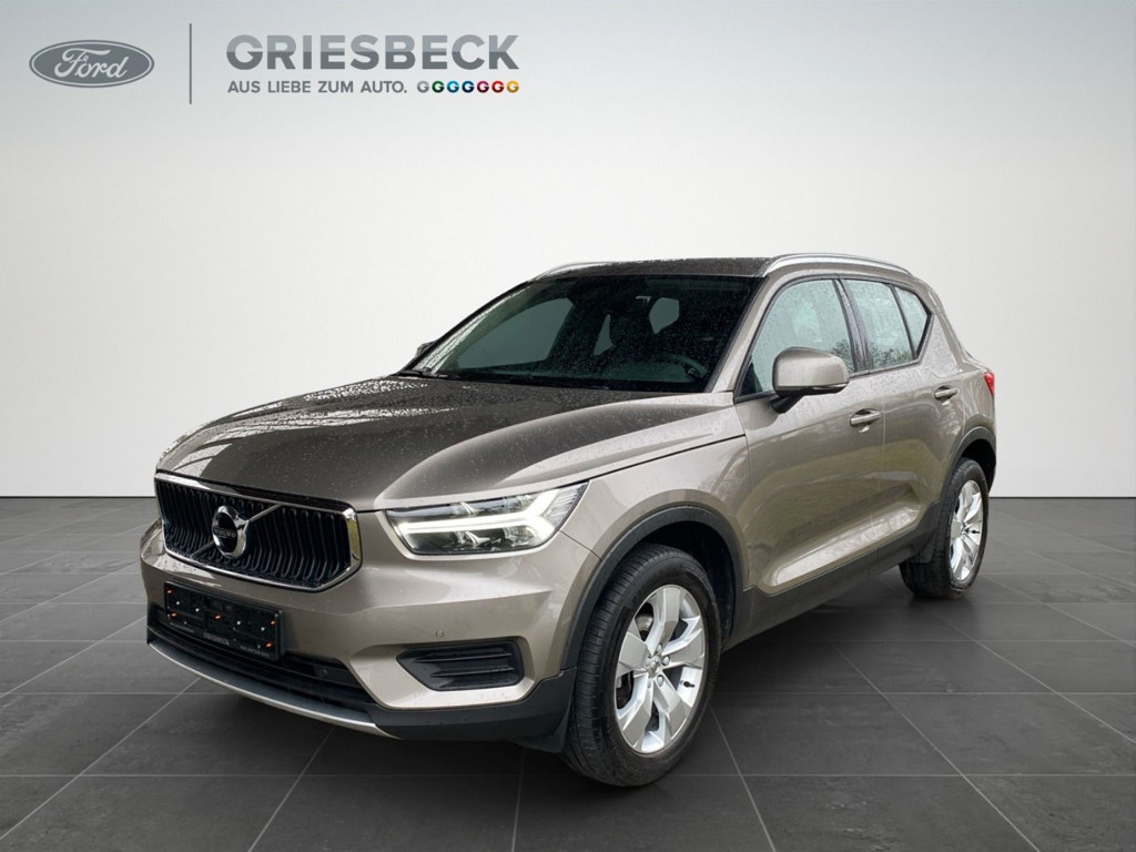 Volvo XC40 Momentum T3