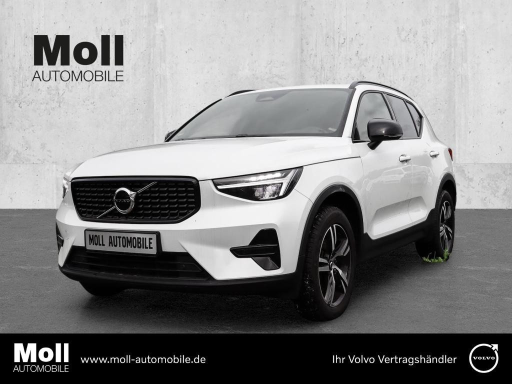 Volvo XC40 Plus Dark