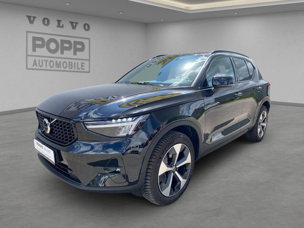 Volvo XC40 Plus Dark