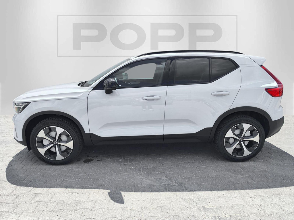Volvo XC40 Plus Dark