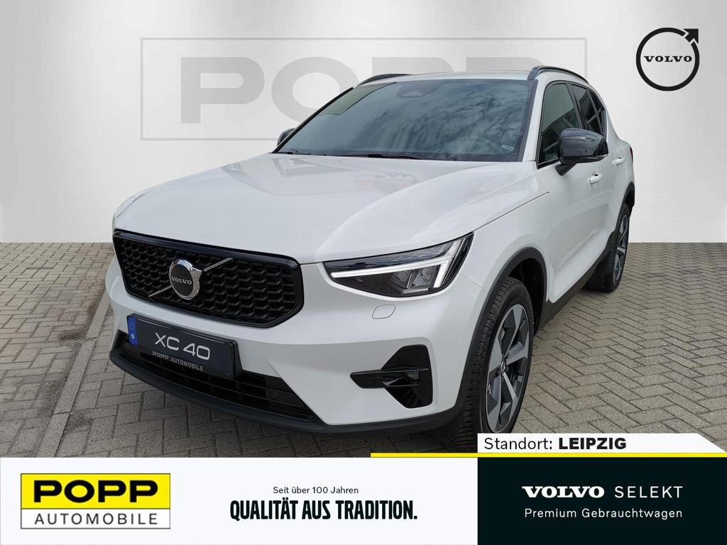 Volvo XC40 Plus Dark