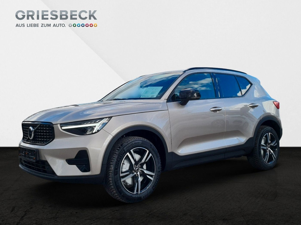 Volvo XC40 Plus Dark