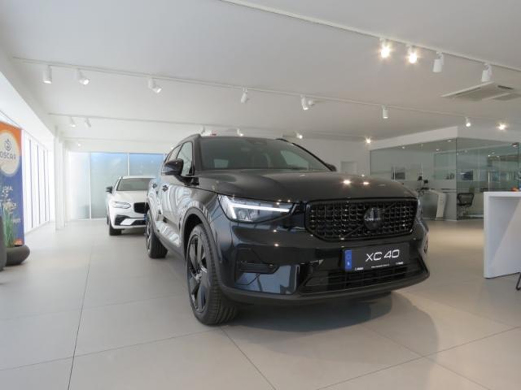 Volvo XC40 Plus