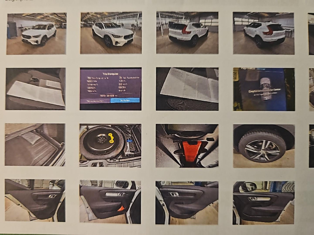 Volvo XC40 Plus Dark