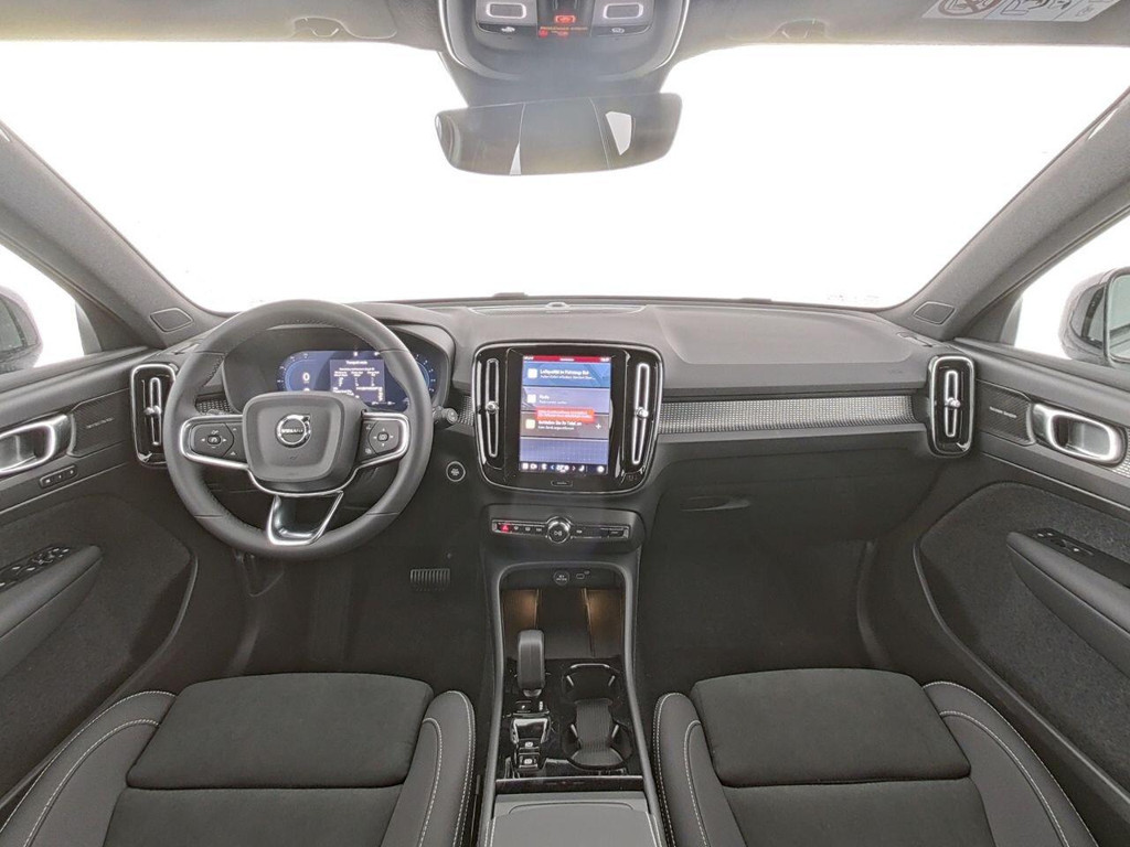 Volvo XC40 Dark Ultra