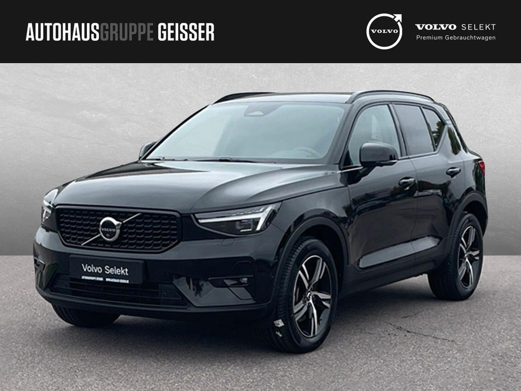 Volvo XC40 Plus Dark