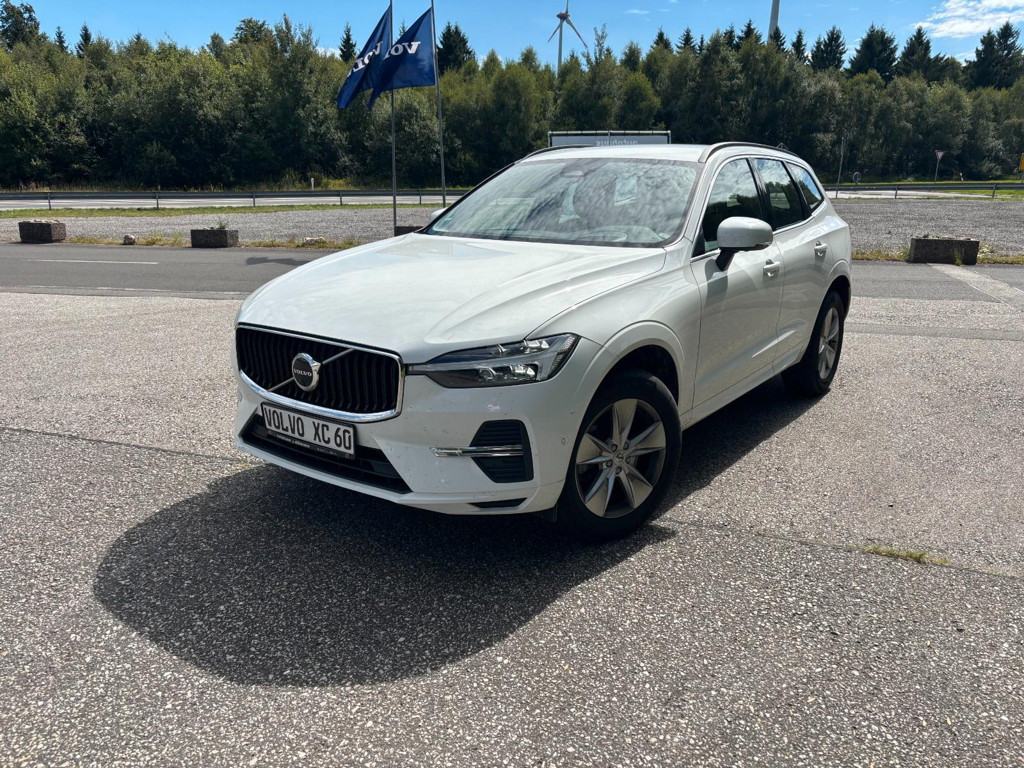Volvo XC60 Momentum