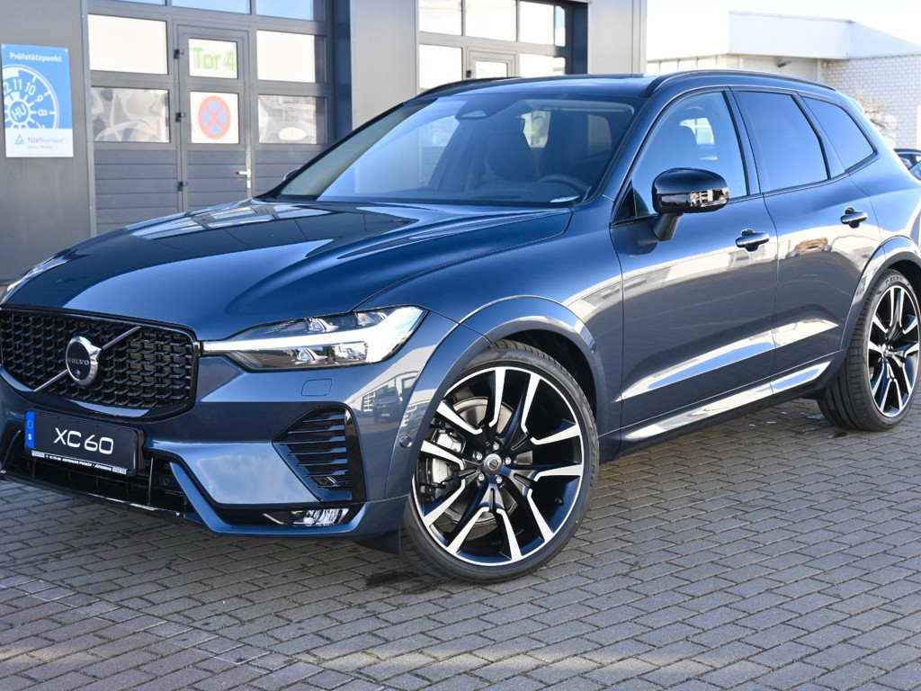 Volvo XC60 AWD Dark Ultra