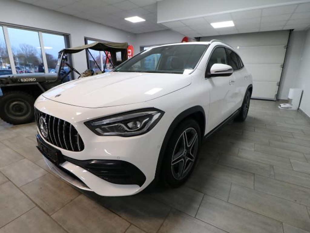 Mercedes-Benz GLA-Klasse