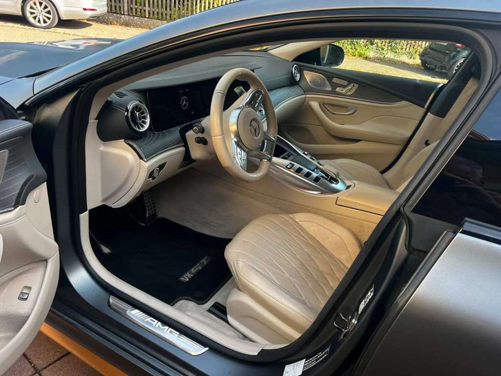 Mercedes-Benz AMG GT