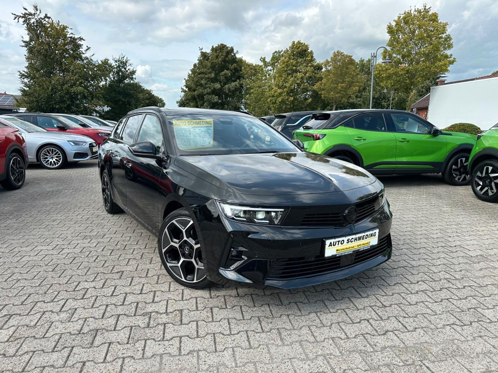 Opel Astra Sports Tourer Ultimate