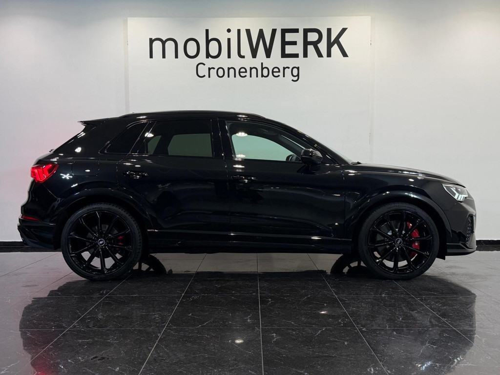 Audi RS Q3
