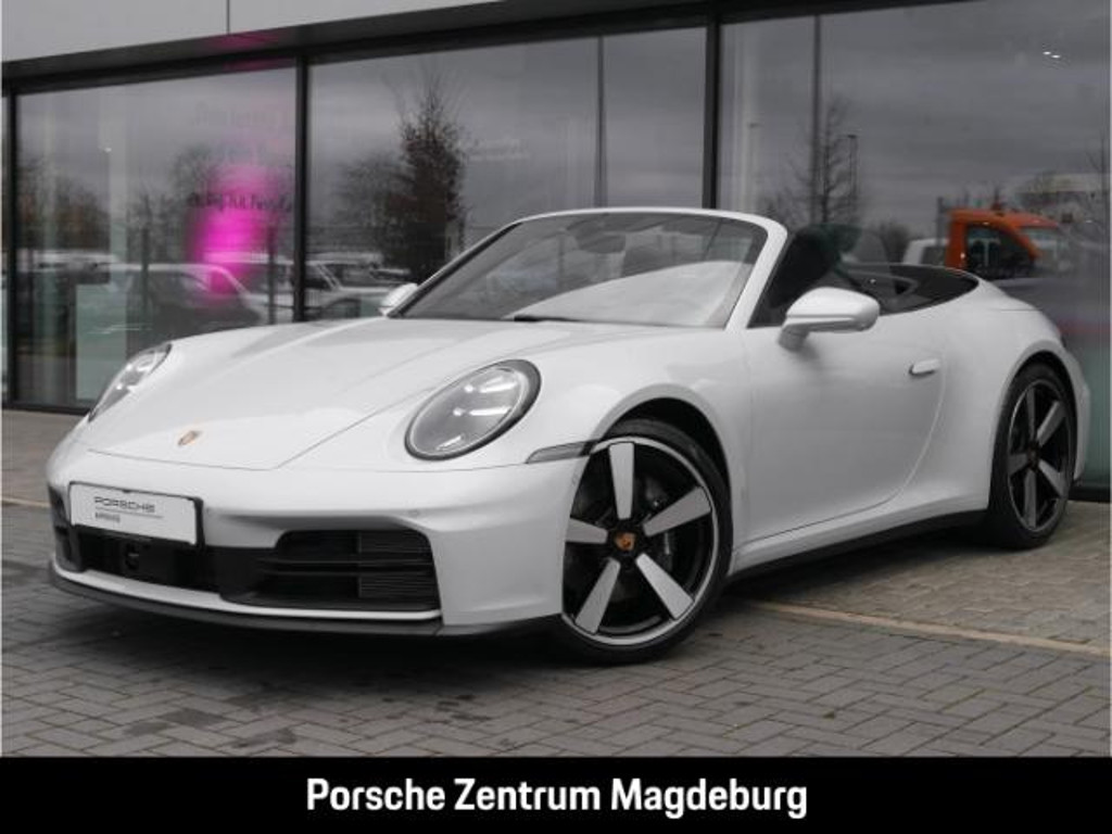 Porsche 992 Cabrio Carrera
