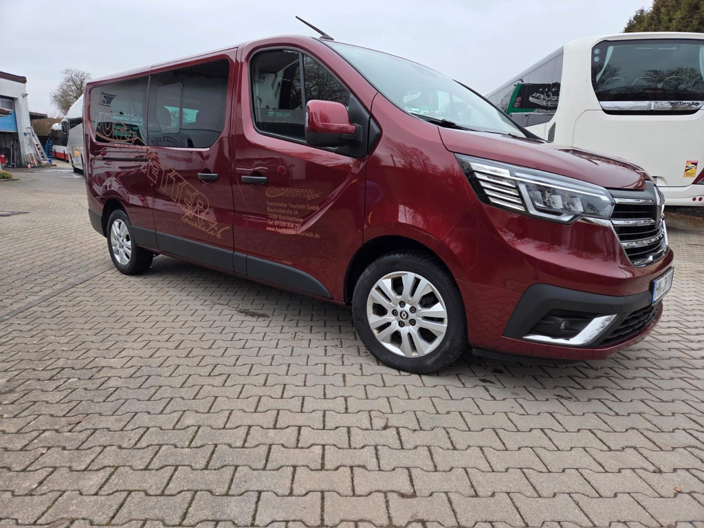Renault Trafic Combi
