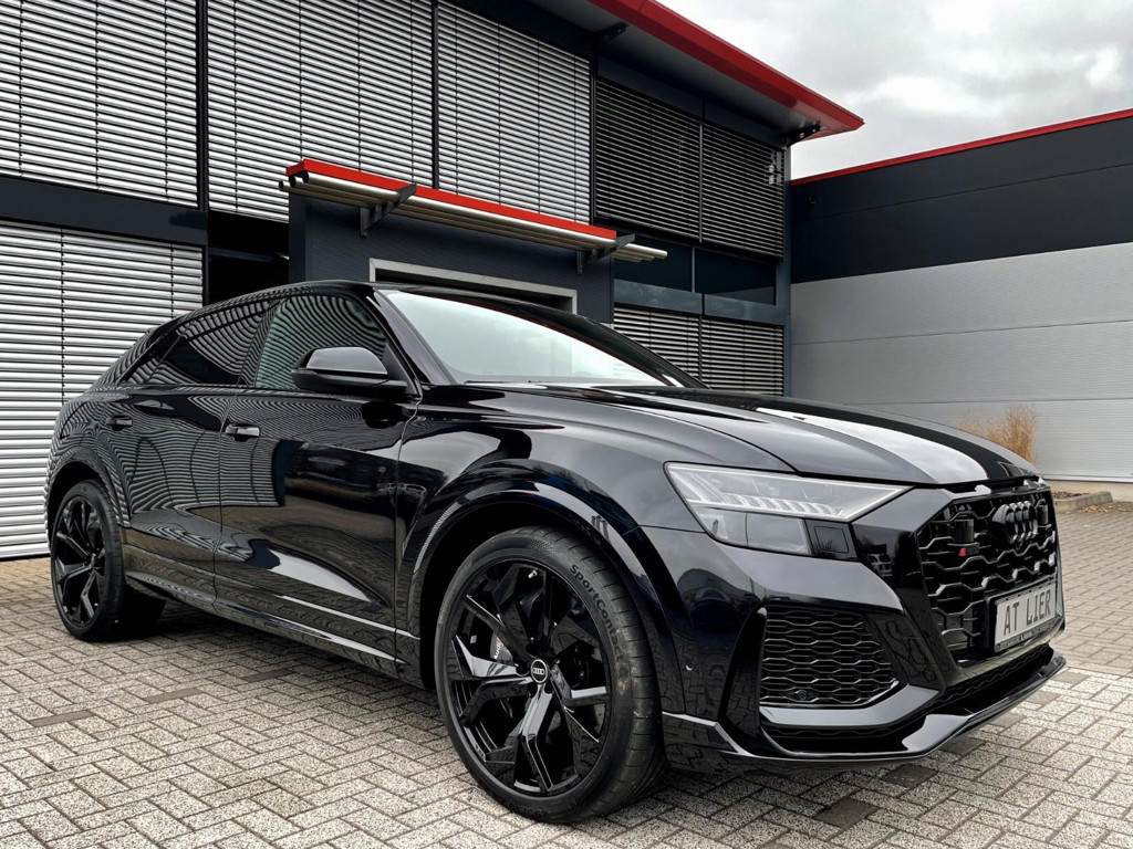 Audi RS Q8