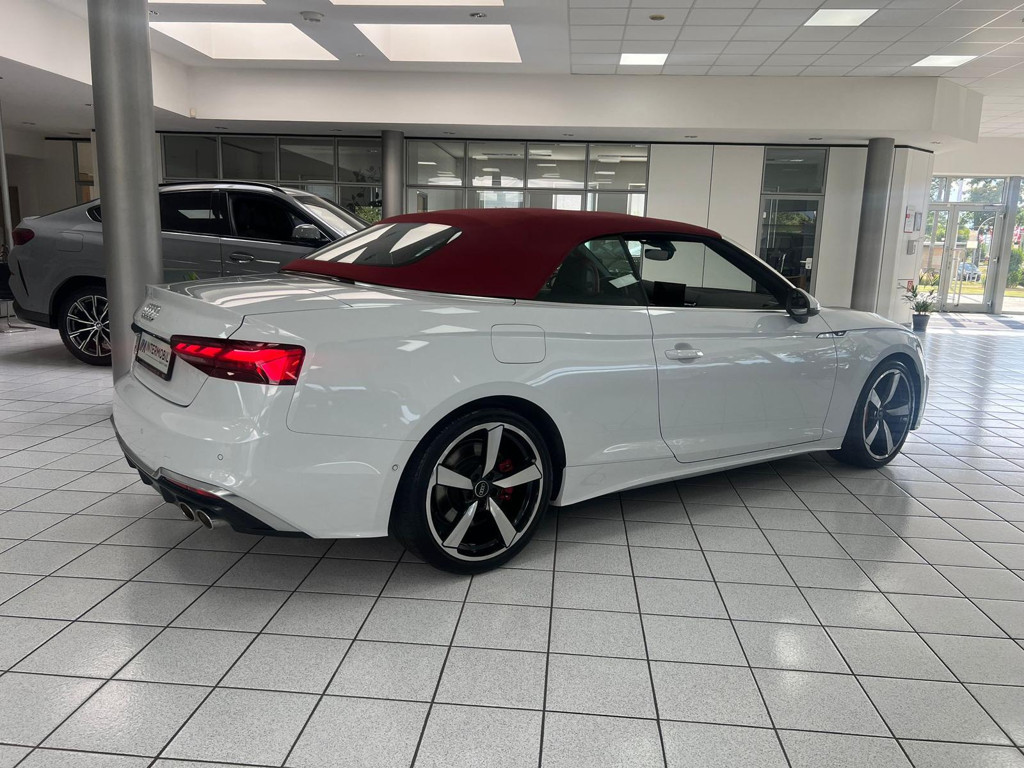 Audi S5