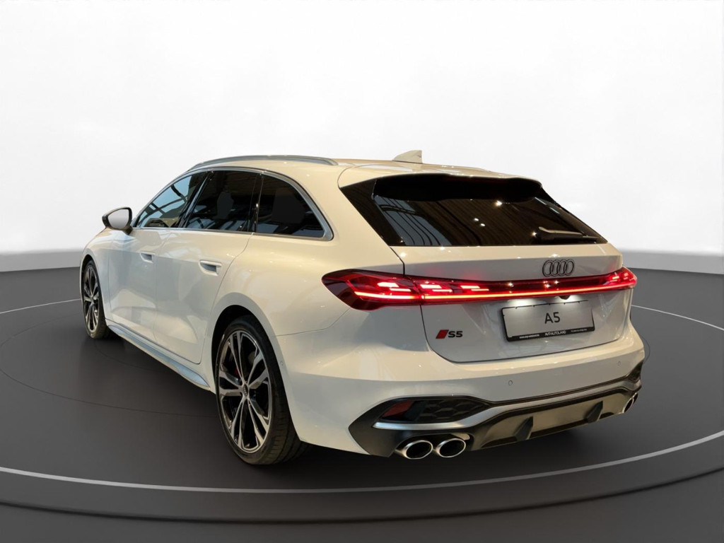 Audi S5