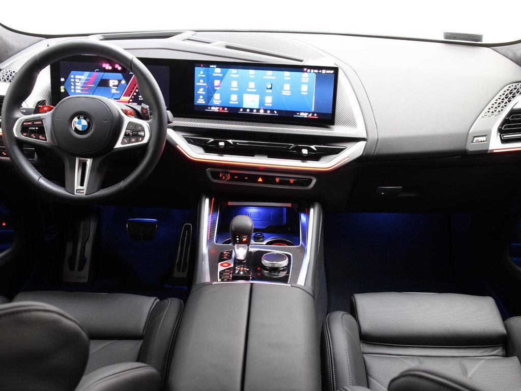 BMW XM
