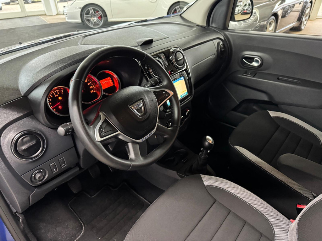 Dacia Lodgy