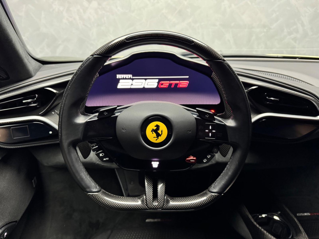 Ferrari 296