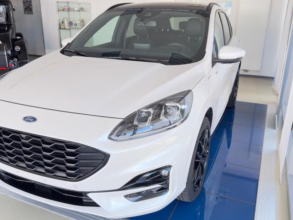 Ford Kuga ST Line Plug in Hybrid Hybrid X