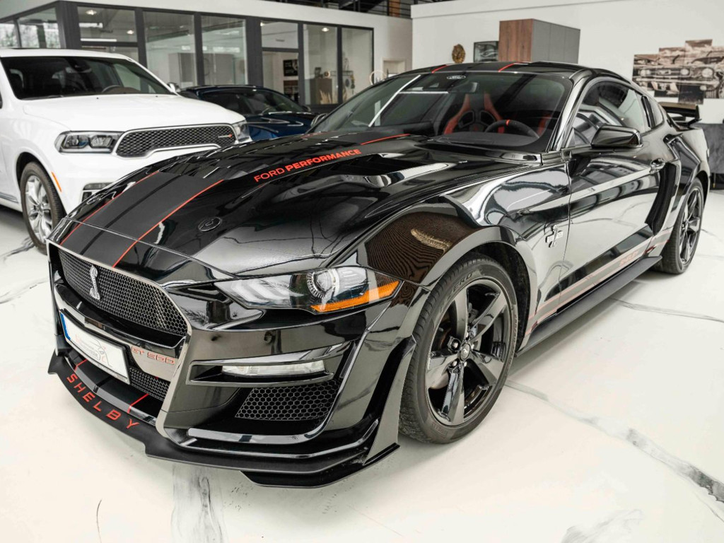 Ford Mustang GT 5.0 V8 Shelby Premium