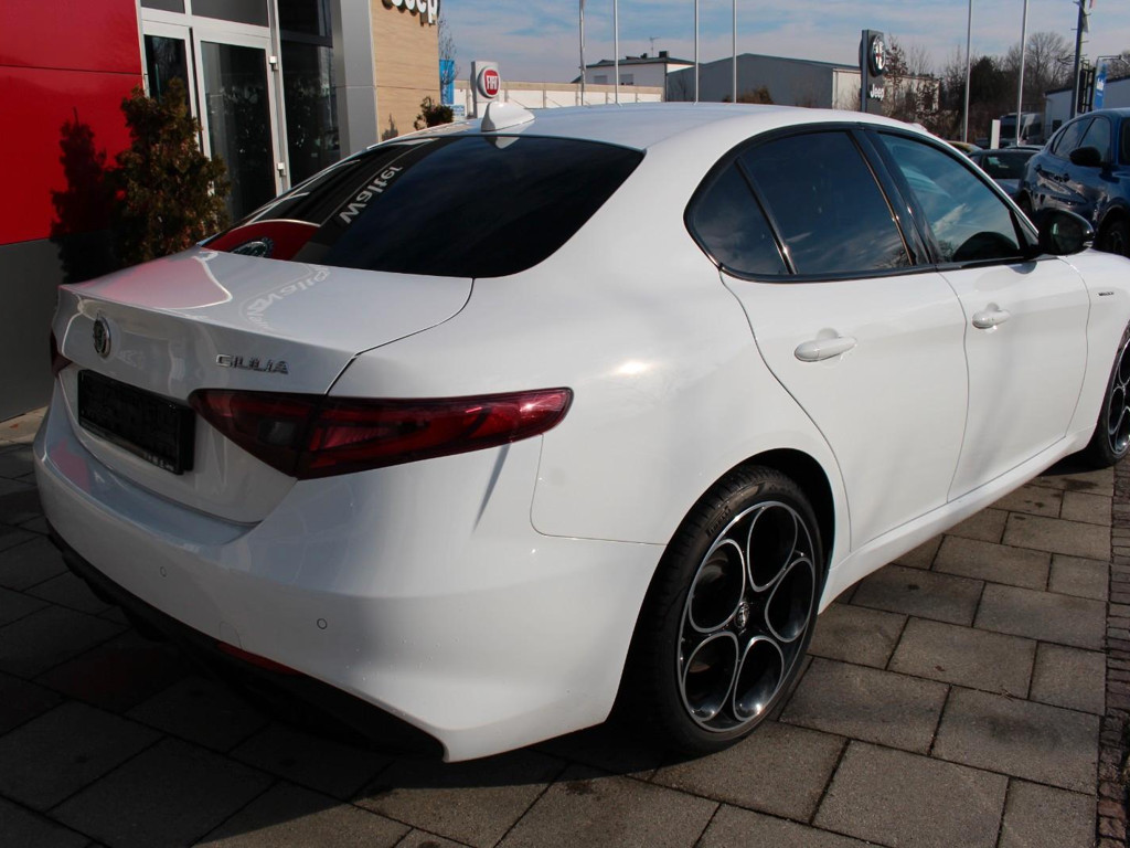 Alfa Romeo Giulia Veloce Q4