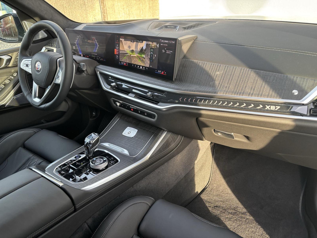 Alpina XB7