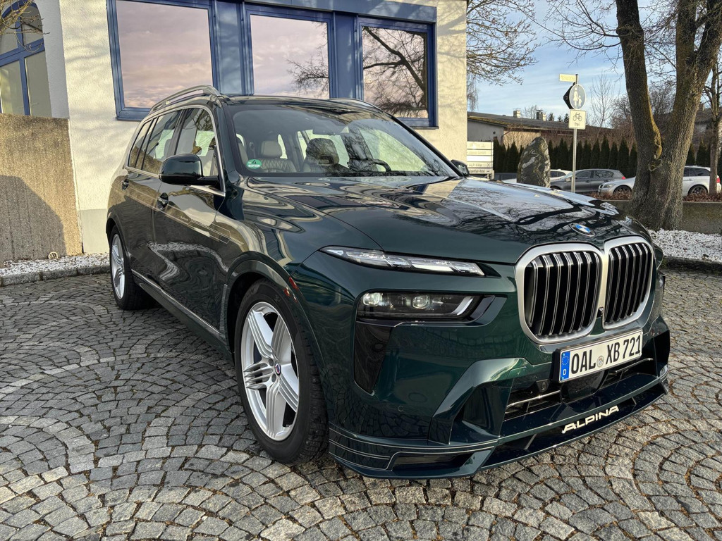 Alpina XB7