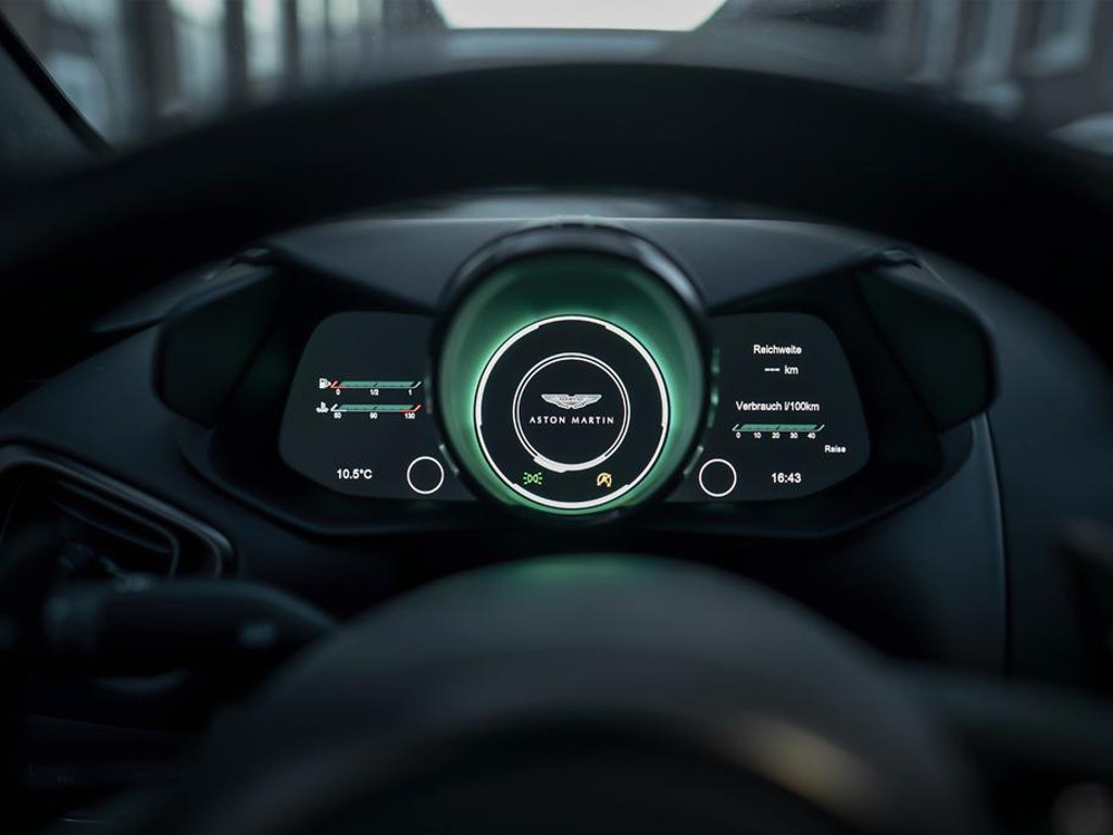 Aston Martin Vantage