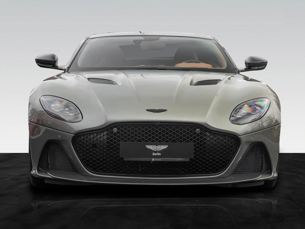 Aston Martin DBS