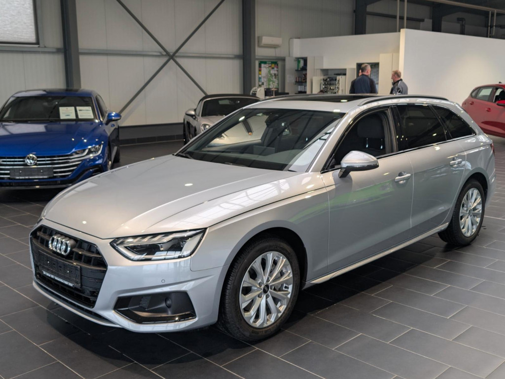 Audi A4 Avant S-Tronic 40 TFSI