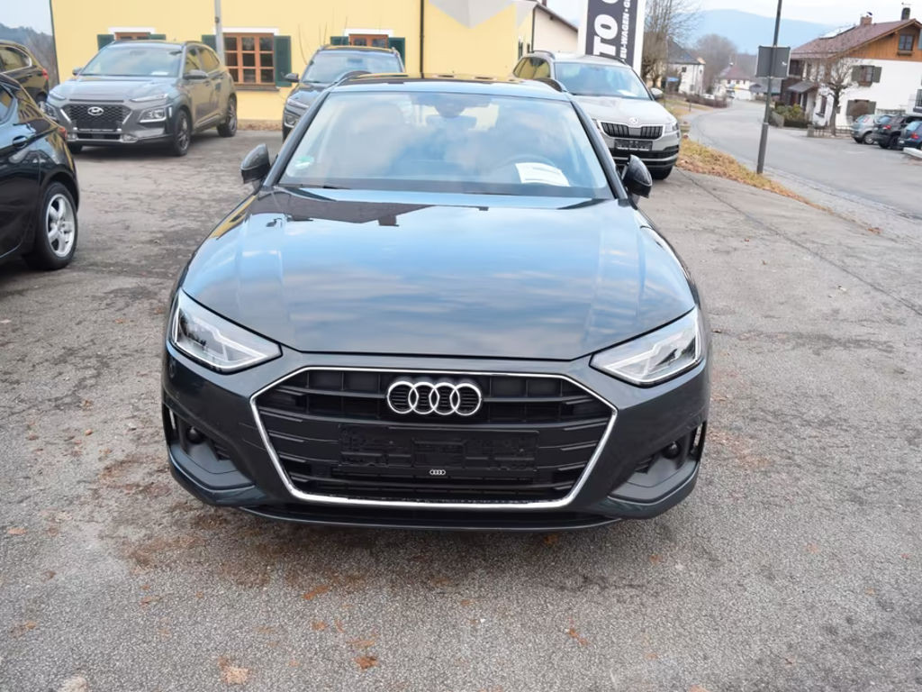 Audi A4 Avant 35 TFSI