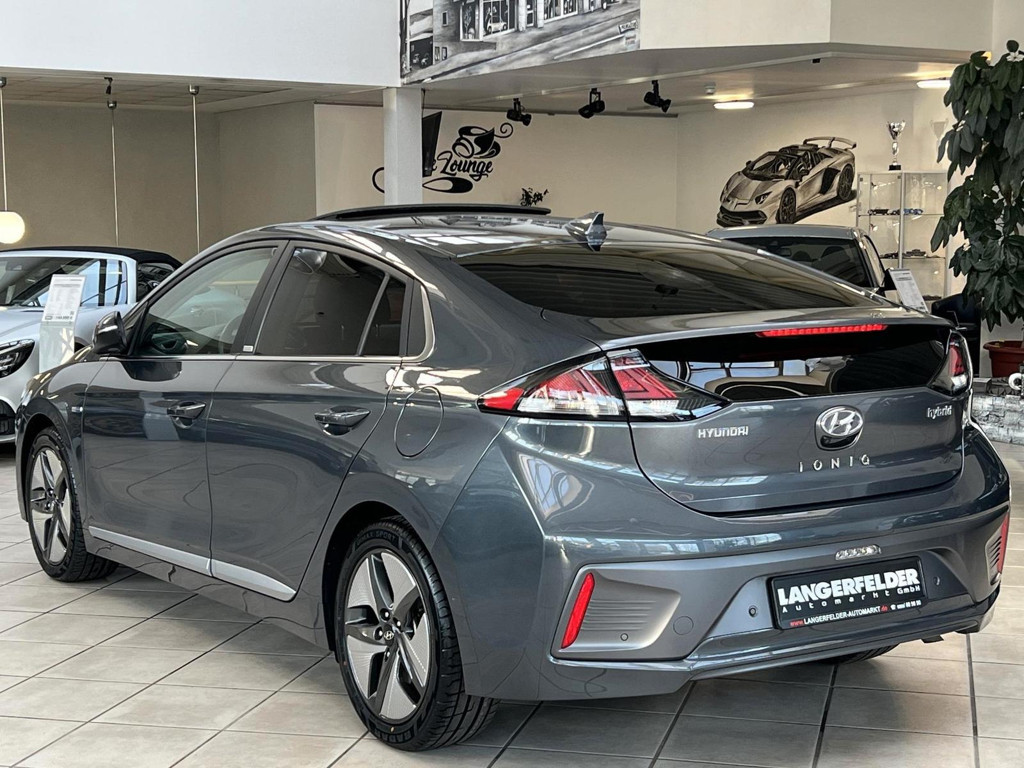 Hyundai Ioniq
