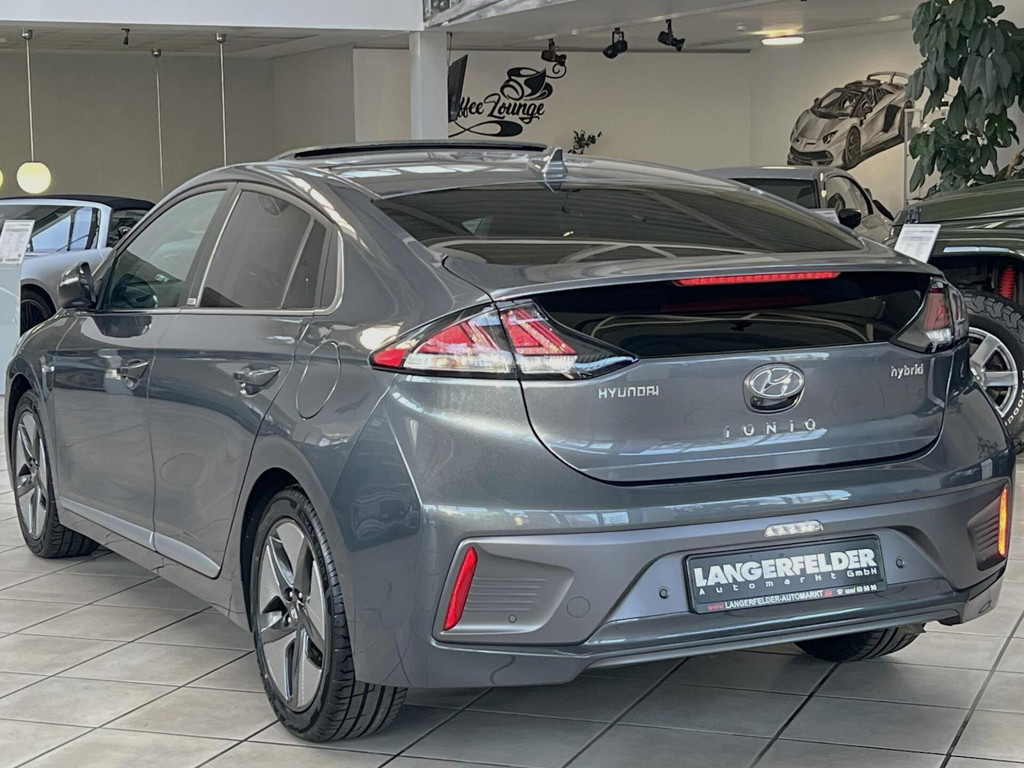 Hyundai Ioniq