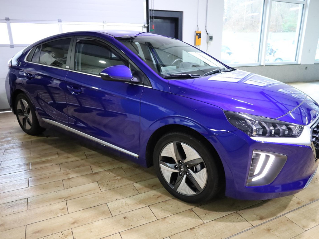 Hyundai Ioniq Style Hybrid