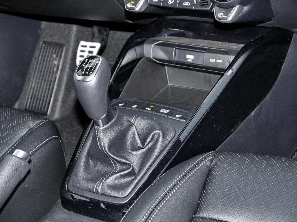 Kia Stonic Platinum Edition