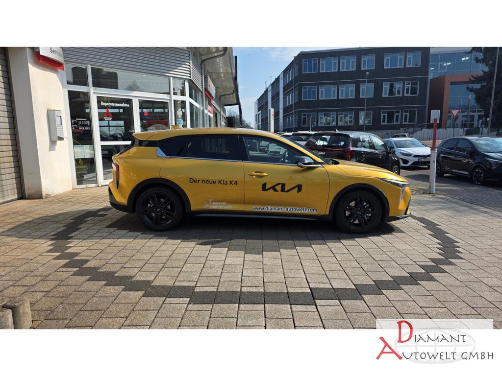 Kia K4