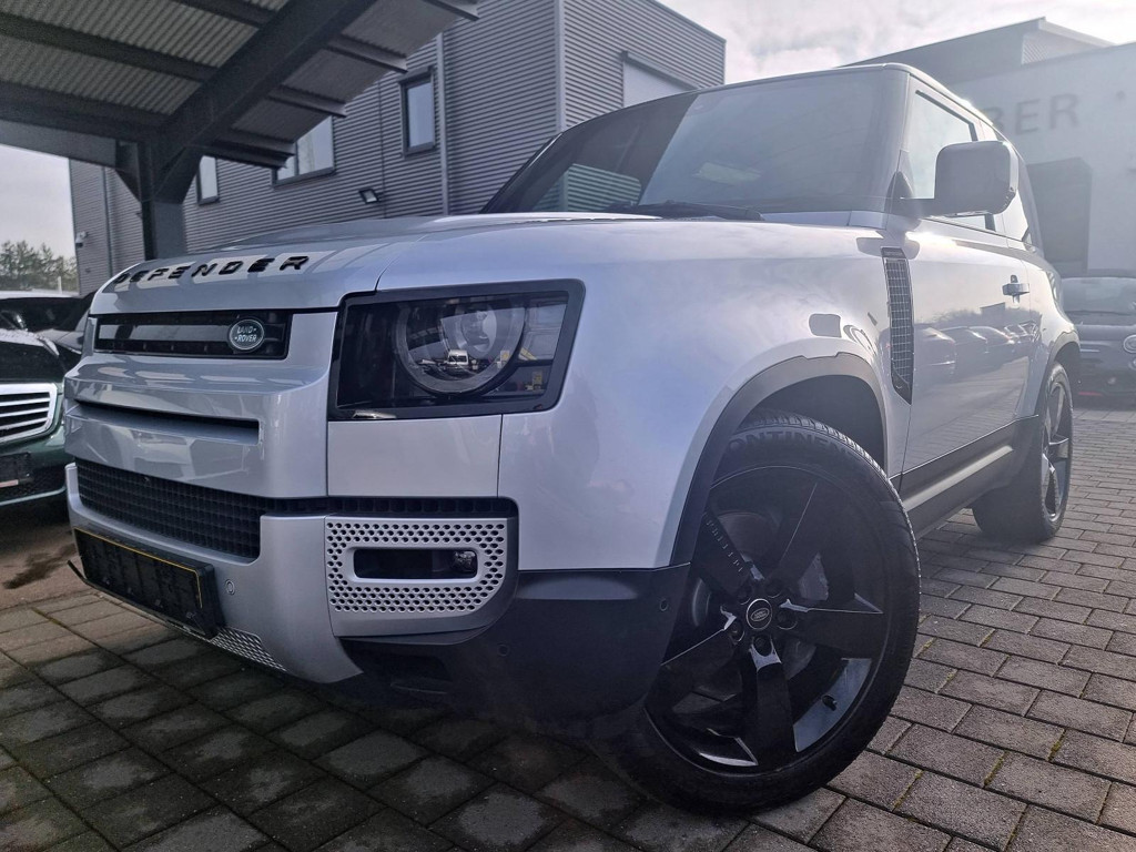 Land Rover Defender 90