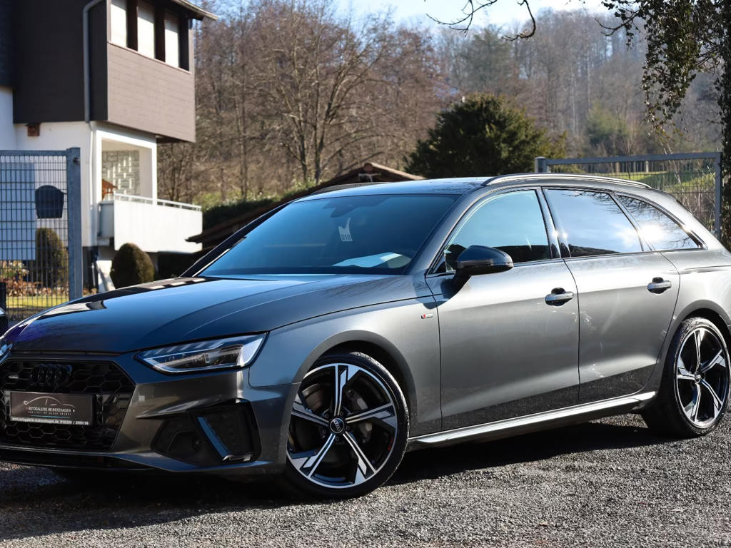 Audi A4 Avant Quattro S-Line 40 TFSI
