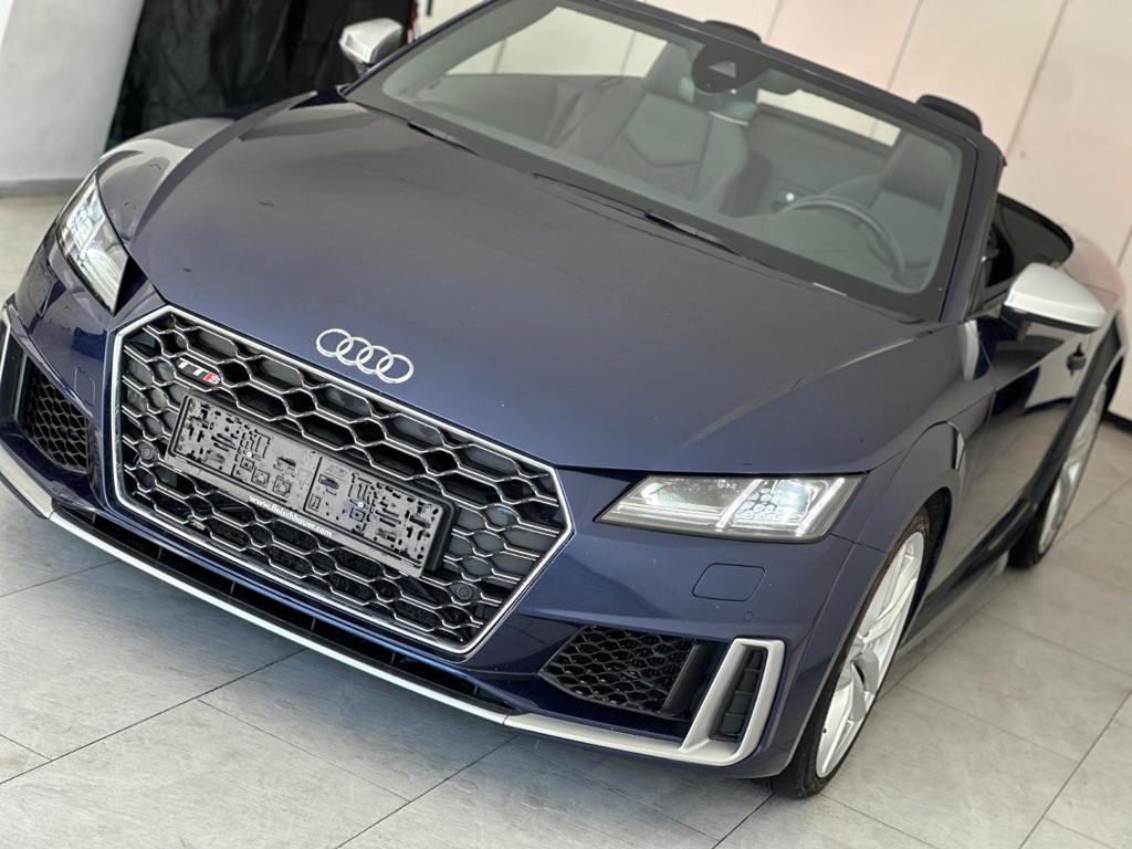 Audi TTS