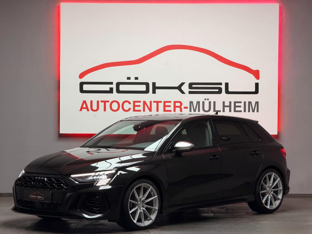 Audi RS3 Sportback Sedan Quattro