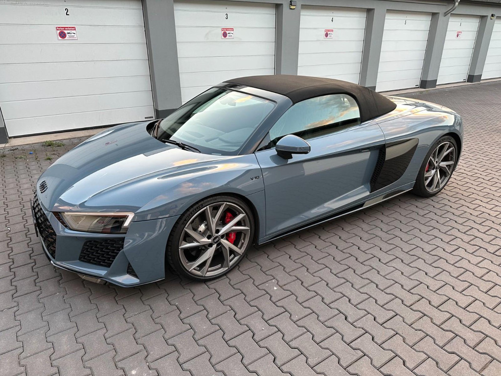 Audi R8 Spyder 5.2 FSI