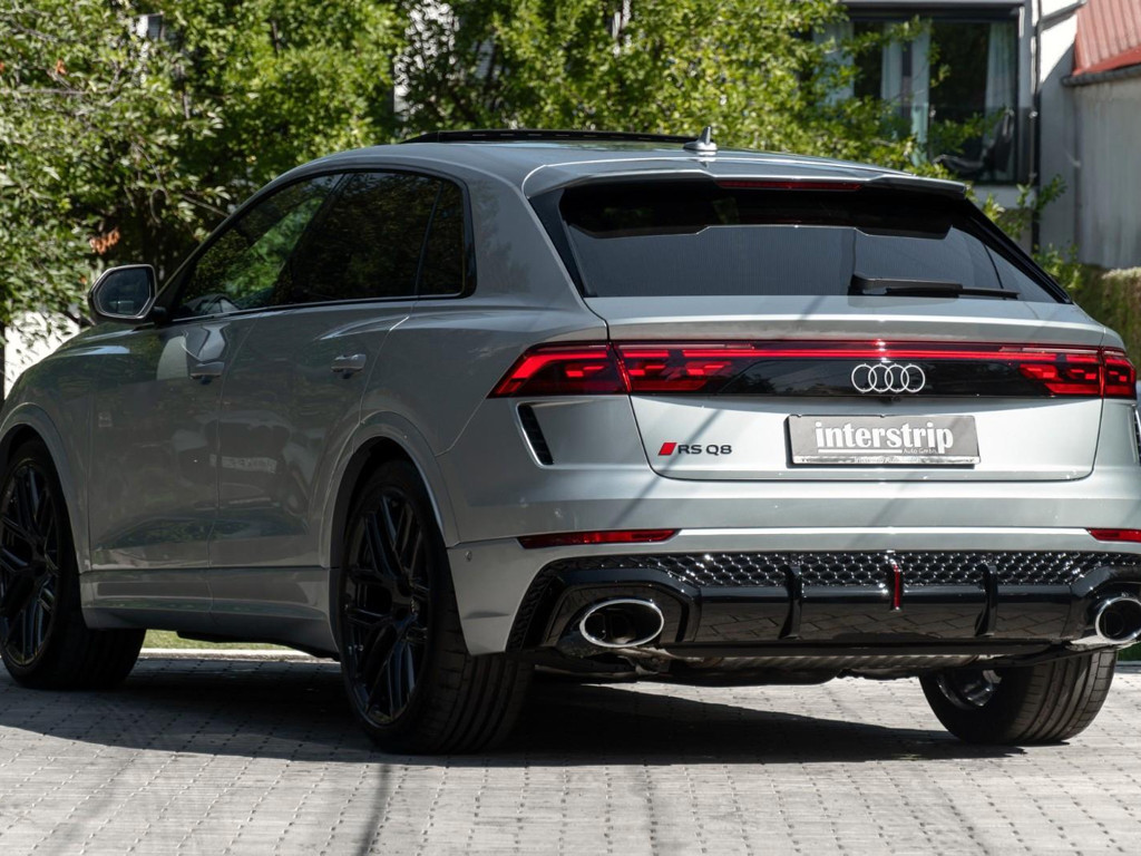 Audi RS Q8